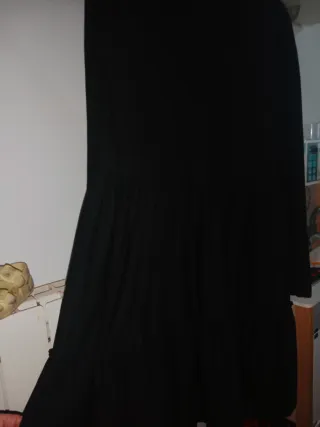 Vestido Zara volantes negro