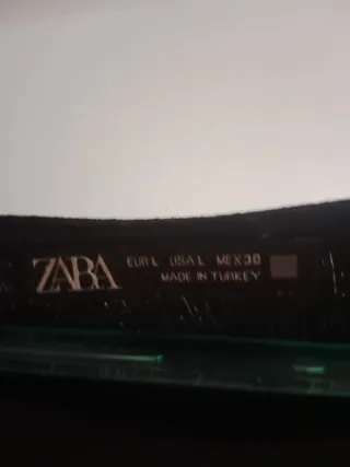 Vestido Zara volantes negro