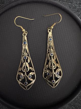 Pendientes Vintage estilo Art Nouveau de latón.