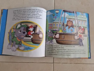 2 libros. Paw Patrol | Patrulla Canina. Un cuento