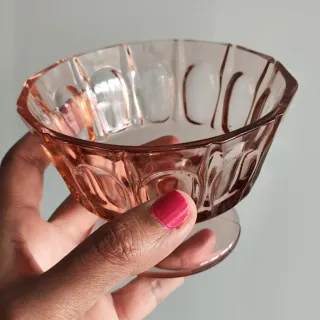Copa rosa cristal tallado antigua