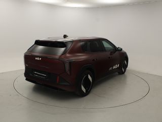 KIA EV4 2025