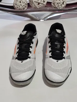 Zapatillas Fútbol Sala Joma Skinful Talla 41