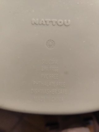 Bavaglino Nattou in gomma con coniglietto