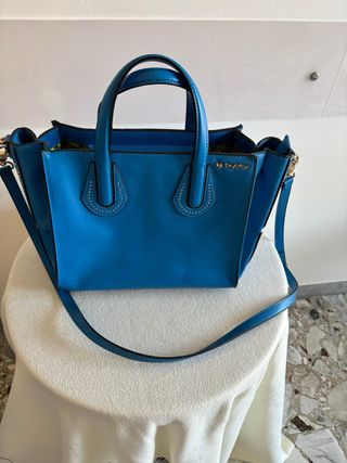 Borsa donna eco pelle bluette con manici