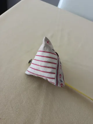 Monedero marinero triangular