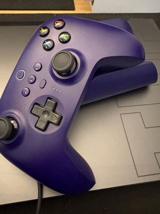 Mando 8BitDo Morado