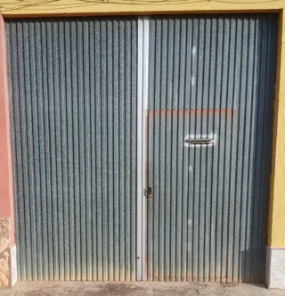 Puertas de garaje metálicas 3x3