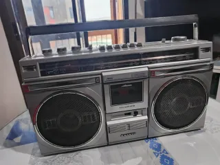 Radio Casete Sanyo 4 Altavoces 1978