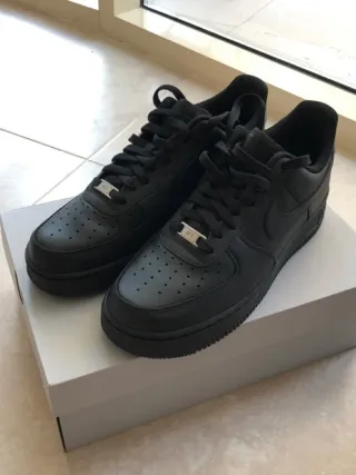 Nike Air Force 1 Negras Talla 46