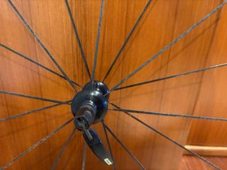 Rueda Delantera Mavic Cosmic Carbon 40