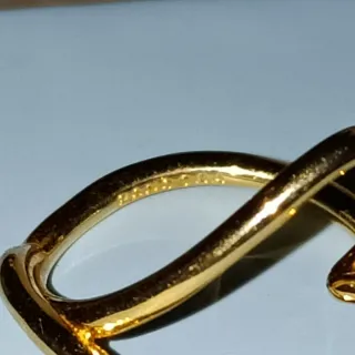 Anello Pandora linea sinuosa oro misura 56 s