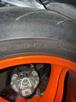 Neumático Pirelli Diablo Rosso IV