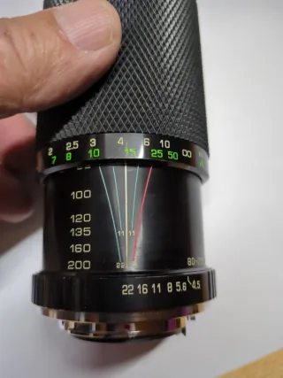 Teleobjetivo Soligor 80-200mm f/4.5 Manual Pentax