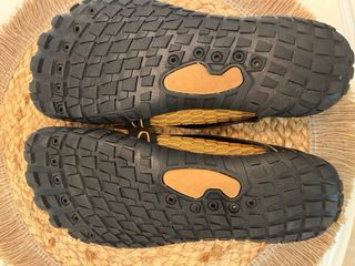 Zapatillas Outdoor Color Mostaza