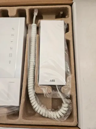 Scocca Videocitofono ABB M22302-W-D