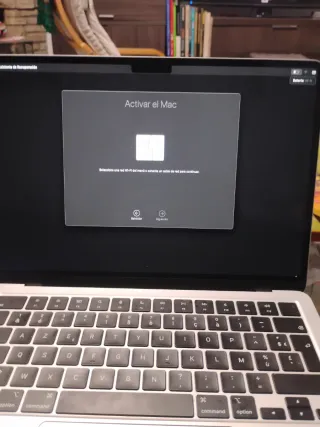 MacBook Plata 2022