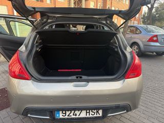 Peugeot 308 2013