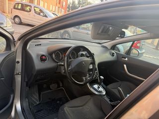 Peugeot 308 2013