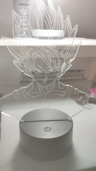 Lámpara LED Goku RGB