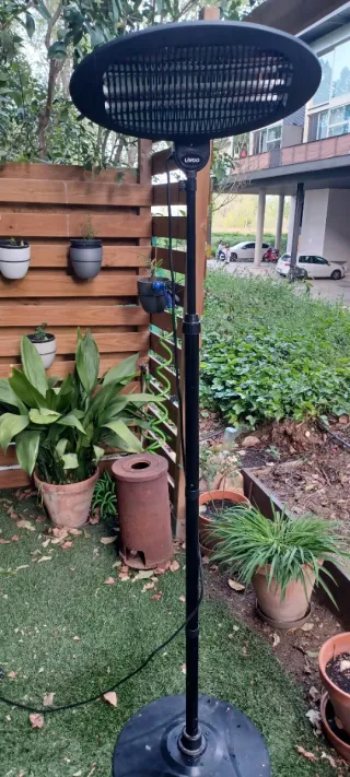 Estufa jardín con pie