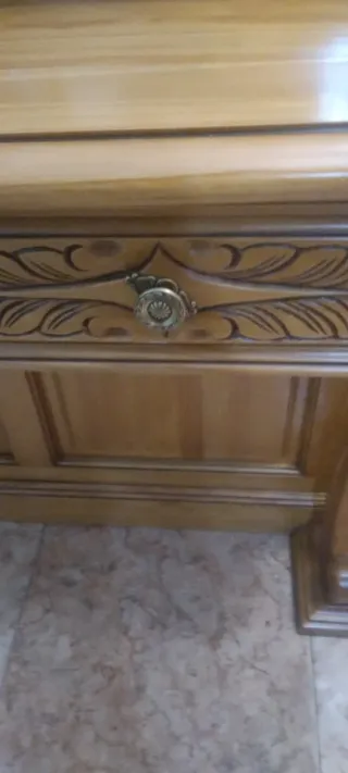 Consola recibidor madera tallada