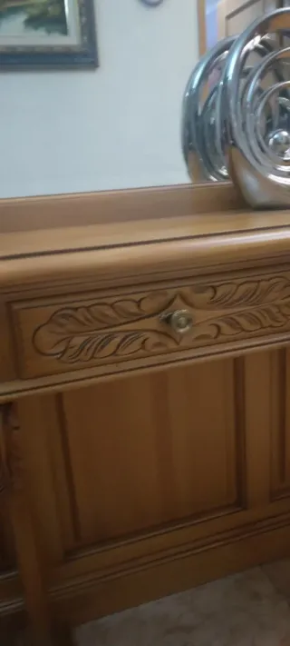Consola recibidor madera tallada