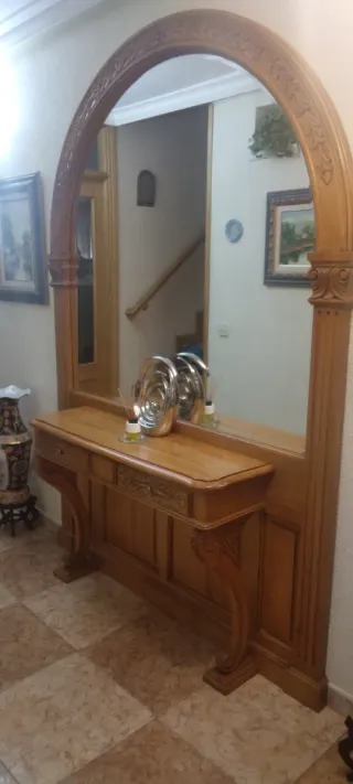 Consola recibidor madera tallada