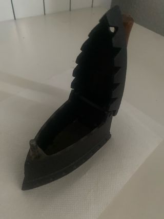 Plancha antigua de hierro