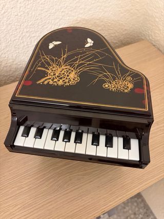 Joyero Piano Negro y Rojo