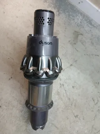 Aspirapolvere dyson v11