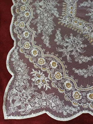 Manteleras Fallera T.90 . Blancas,oro