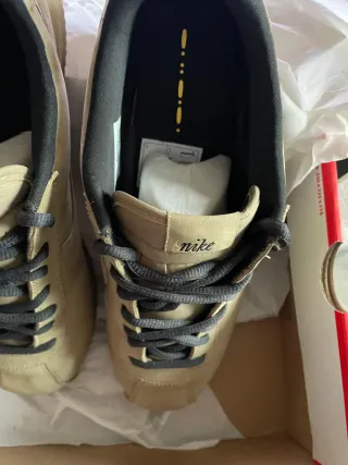 Nike Cortez Piel Talla 44.5 Beige