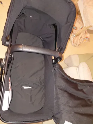 Bugaboo Fox 2,con su caja original. E. total black