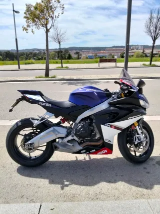 Aprilia RS 660 2023 Azul/Blanco