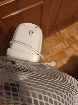 Ventilador de pie Ufesa blanco