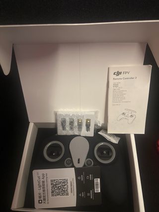 Vendo dji fpv remote controller 2