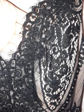 Vestido largo encaje invitada fiesta