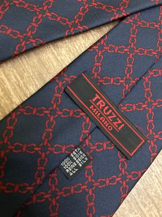 Cravatta Truzzi Milano blu notte in 100% seta