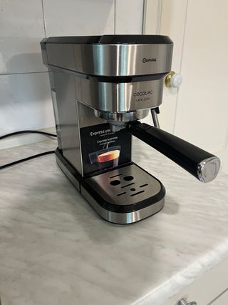 Cafetera Cecotec Cafelizzia Cumbia