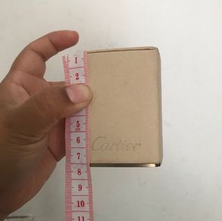 Soporte Base expositor Reloj Cartier Beige