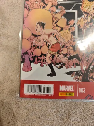 Lote 2 Cómics Marvel Los Vengadores y Spider-Man