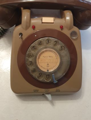 Telefone analógico, antigo, de Central