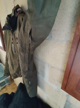 Chaqueta Millet Esquí. Talla XL.