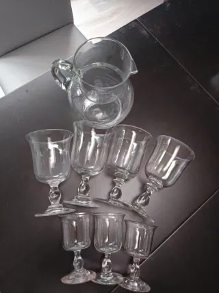 Juego copas cristal antiguas y jarra