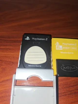 Lote Tarjetas Memoria PS2 y una ps1