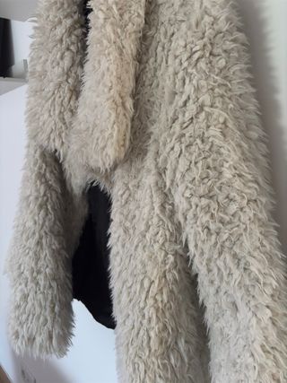 Casaco de pelo Lefties branco tamanho M