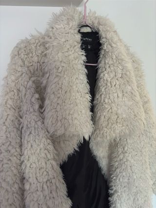 Casaco de pelo Lefties branco tamanho M