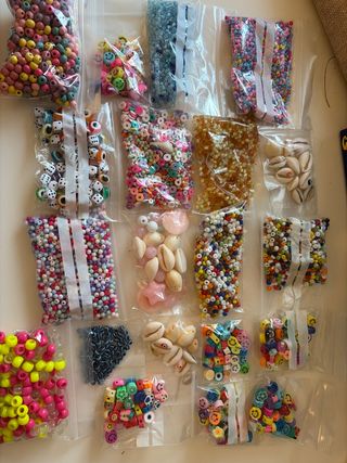 20 Bolsas Abalorios Mixtos para Pulseras