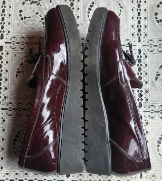 Mocassini donna marrone lucido con nappine